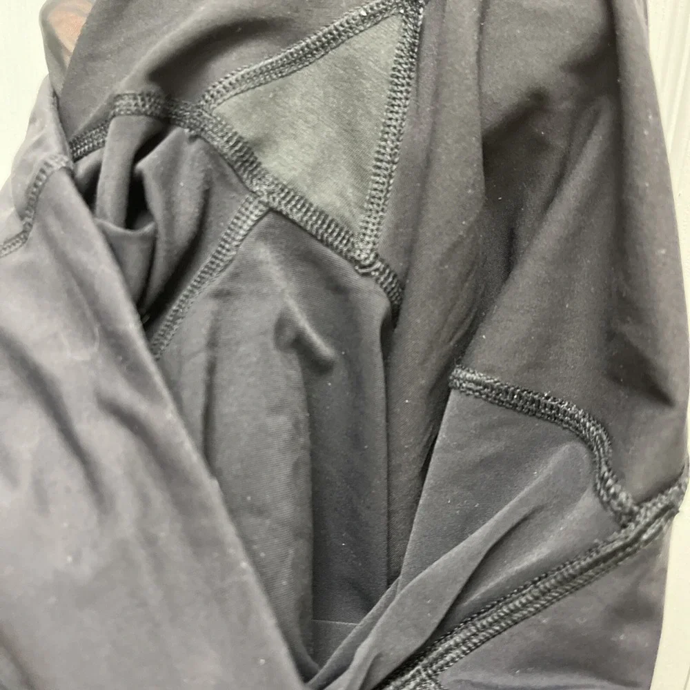 Lululemon Capri Cropped 15